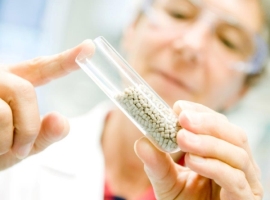 Evonik: PEEK-Material für Implantate                                                                                            