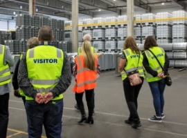 Schütz: Anlagen in neuer Halle in Norwegen nehmen Betrieb auf                                                                   