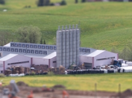 MCAM: Übernahme von Minger Kunststofftechnik                                                                                    