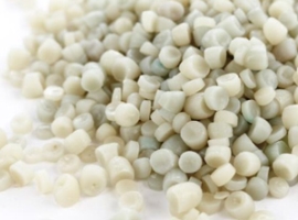 Bayern-Fass: PE HD-Rezyklat aus gebrauchten Industrieverpackungen                                                               