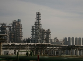 Ufaorgsintez: Explosion und Großbrand in russischer Raffinerie                                                                  