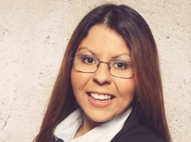 W. Müller: Varinia Ruano Technikumsleiterin für Extrusionsblasformen                                                            