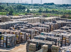 Indorama: Bau eines Recyclingwerks in Indonesien                                                                                