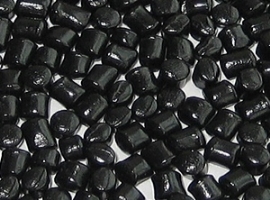 Helm: Kooperation mit Altreifen-Recycler Black Bear Carbon                                                                      