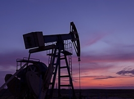 Energiemarkt: Preisdeckel und neue EU-Sanktionen gegen russische Öl-Importe in Kraft                                            