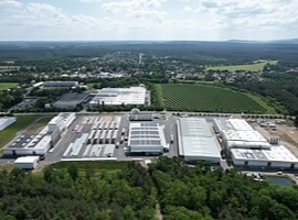 Bauder: Werk für Kunststoff-Dachbahnen Schwepnitz eröffnet