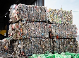 Destatis: Deutschland bleibt größter EU-Exporteur von Kunststoffabfällen