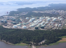 Neste: Reinigungseinheit für verflüssigte Kunststoffabfälle in Finnland