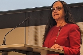 Fakuma: 28. Kunststoffmesse in Friedrichshafen eröffnet