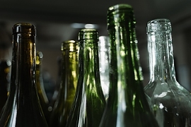 Behälterglas: Absatz von Getränkeflaschen bricht ein