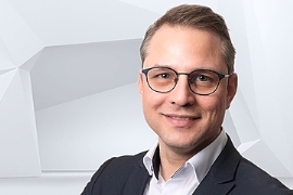 KraussMaffei: Verluste des Maschinenbauers setzen sich im dritten Quartal fort