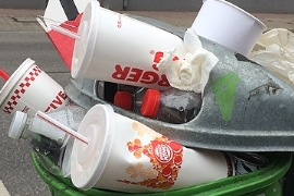 Kunststoffverpackungen: Plastikabgabe auf 2025 verschoben