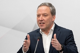 Lanxess: Abschreibungen auf Envalior überschatten Geschäft