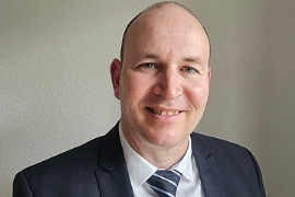 Esbe Plastic: Tiefzieh-Spezialist jetzt mit Doppelspitze