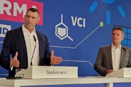 VCI-Halbjahresbilanz: Leichter Anstieg der Polymerproduktion, aber keine Trendwende