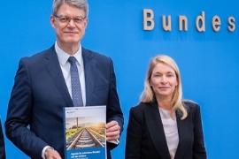 Logistik: Eine Frau an der Spitze soll die Bahn-Misere beenden