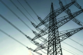 Energiekosten: Industriestrompreis auch für Kunststoffverarbeiter?