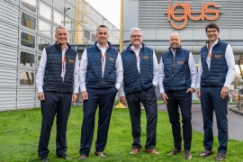 Igus: Erneuter Ausbau des Stammsitzes in Köln
