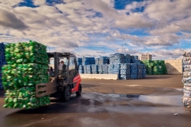 PET to PET: Verwertungsmengen steigen, Absatz geht zurück