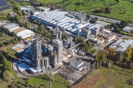 Selenis: Verdoppelung der Kapazität für chemisches PET-Recycling