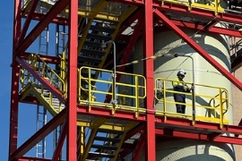 Neste: Aufbereitungsanlage für Pyrolyseöl in Finnland in Betrieb