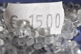 Technische Thermoplaste: Envalior und Sabic mit hohen Aufschlägen