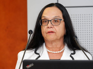 Bettina Schall eröffnete die Messe am Bodensee (Foto: KI)