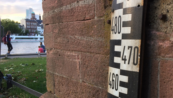 Pegelstände auf historischen Tiefs (Foto: KI)