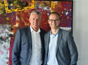 Die Geschäftsführung von SLG Kunststoff: Dieter Stockkamp (l.) und Dieter Halbfas (Foto: SLG Kunststoff)