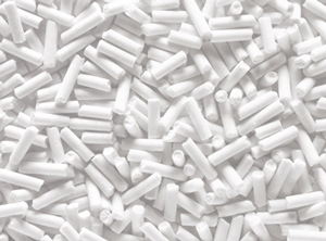 Granulate von calciumbasierten PVC-Stabilisatoren (Foto: Baerlocher)