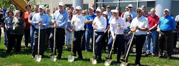Spatenstich für den Ausbau des US-Standorts Baldwin (Foto: Nolato)