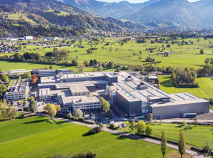 Der Hauptsitz des Normalienherstellers im österreichischen Wolfurt (Foto: Meusburger)