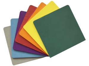 Probeplättchen des PPS-Masterbatches (Foto: Lifocolor)