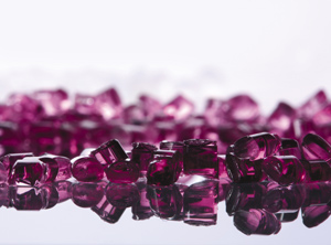 Transparentes Polyamid der Reihe ,,Trogamid CX“ (Foto: Evonik)