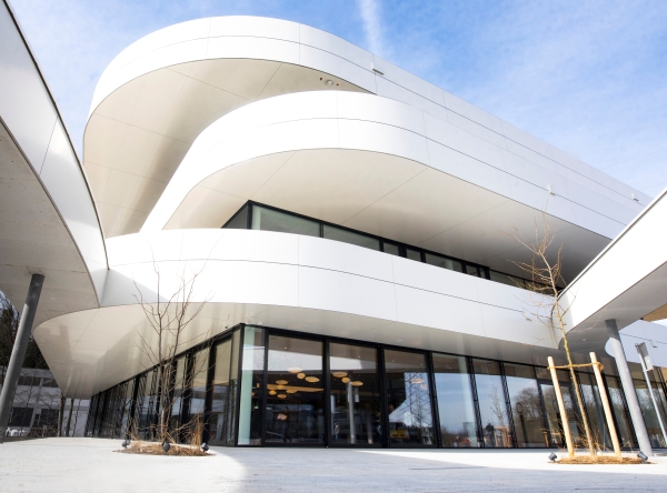 Bürogebäude am Hauptsitz von Greiner in Kremsmünster / Österreich (Foto: Greiner/Silvia Wittmann)