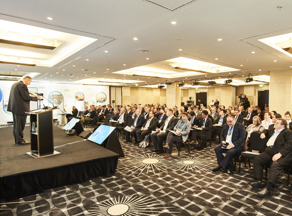 Mehr als 170 Delegierte besuchten das Nachhaltigkeitsforum in Prag (Foto: VinylPlus)