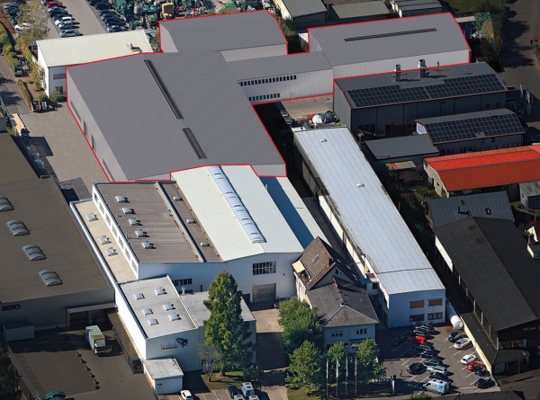 Planungsanimation: Der rot umrandete Bereich
zeigt die geplanten neuen Logistik- und
Fertigungshallen (Foto: Herbold Meckesheim)