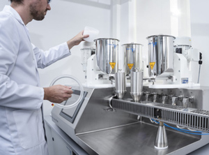 Der neue Technikumsextruder ermöglicht bessere Entwicklungen (Foto: Sanitized)