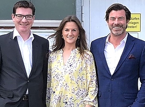 Führungsteam (v.l.): LWB-Geschäftsführer Reinhard Danzer, Kristin Koopmann, Biofibre-CEO Christoph Glammert (Foto: Biofibre)