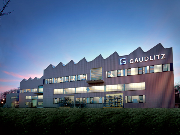 Die Produktionshalle am Hauptstandort Coburg (Foto: Gaudlitz)