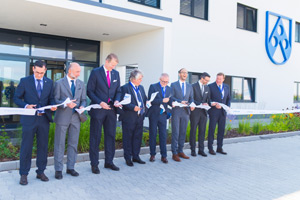 Eröffnungsfeier in Kocovce (Foto: Röchling)