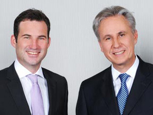 Das Management von Schweiter: CFO Martin Klöti (links) und CEO Dr. Heinz Baumgartner (Foto: Schweiter)