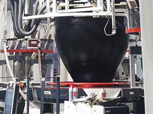 9-Schicht-Blasfolienanlage in Forchheim (Foto: Infiana)