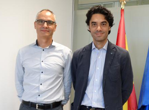Der Geschäftsführer von Array Plàstics Guerau Carné (links) und Cofides-Geschäftsführer Rodrigo Madrazo (Foto: Cofides)
