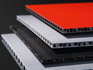 PP-Hohlkammerplatten der Marke ,,Con-Pearl