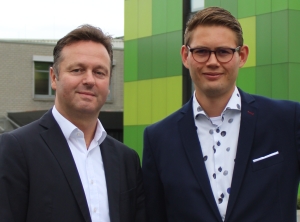 Die beiden Geschäftsführer (v.l.): Jörg Deglmann und Christian Roelofs (Foto: bekuplast)