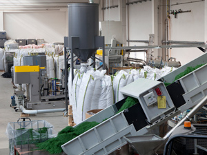 Der Recyclingbetrieb hat ein neues Domizil bezogen (Foto: Inoplast Kunststoff)