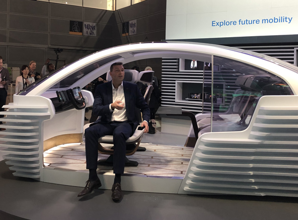 Covestros Vision der zukünftigen Mobilität: das autonome Konzept-Fahrzeug ist multifunktional, komfortabel und voll vernetzt (Foto: KI)