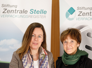 Gunda Rachut (links) und Maria Krautzberger präsentieren in Berlin eine gemischte Bilanz zur Verpackungsverwertung in Deutschland (Foto: ZSVR/Tobias Koch)