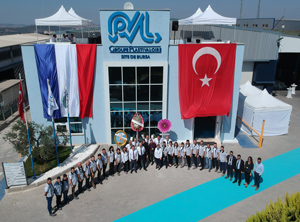 Werkseröffnung im türkischen Bursa (Foto: Plastivaloire)